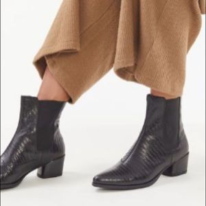 Vagabond Ankle Black Booties